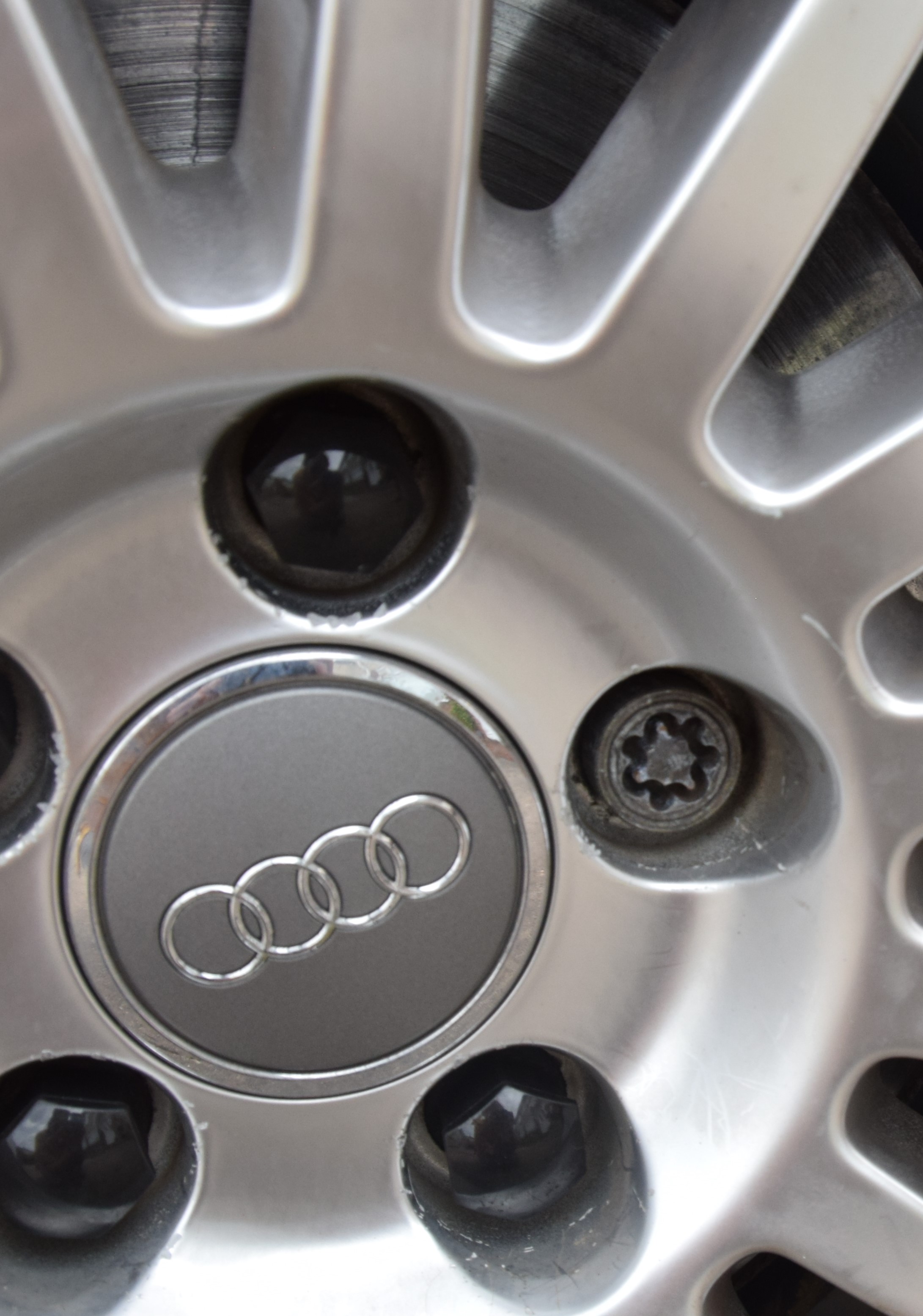 Locking wheel nut key/removal. new key help? | Audi-Sport.net
