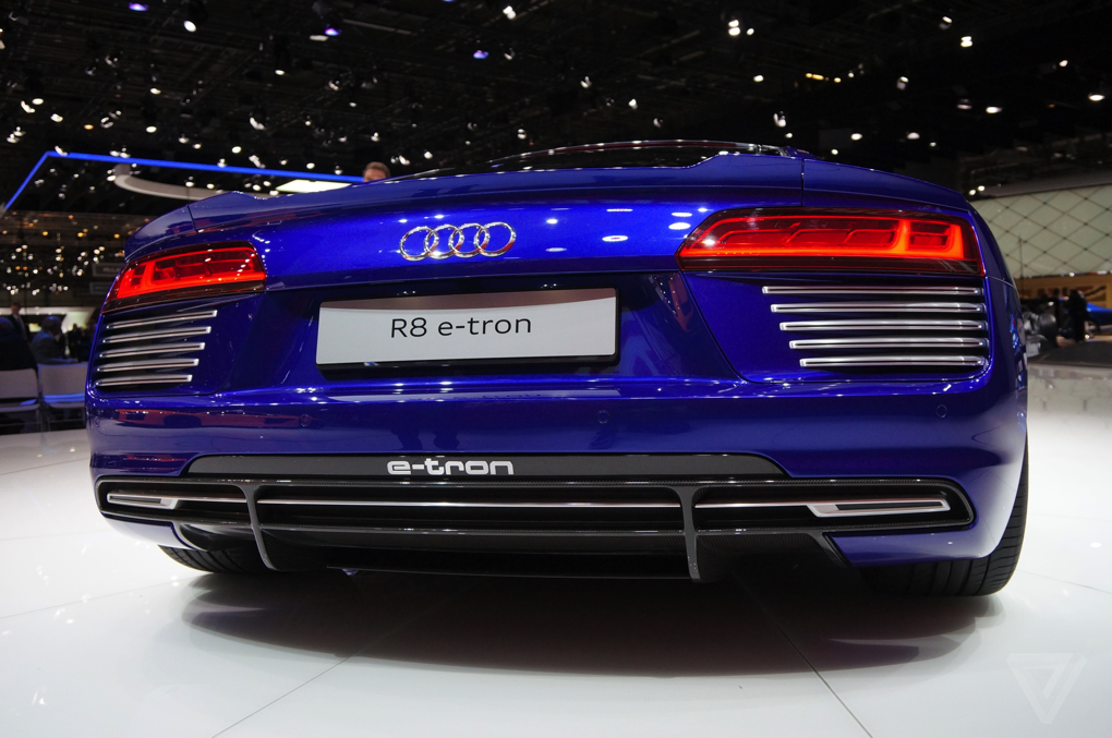 etron r8 7.png
