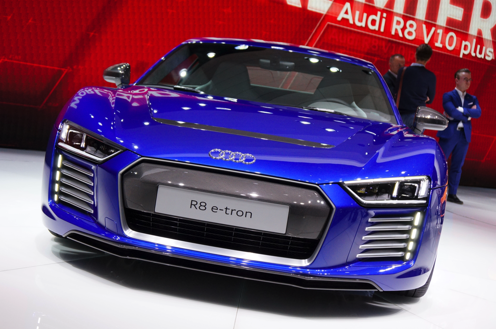 etron r8.png