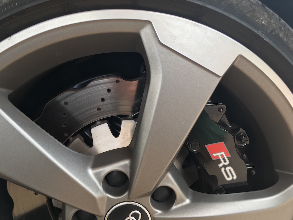 Ceramic brakes - RS3 | Audi-Sport.net