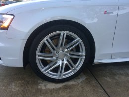 Audi S4 with loaner Drag DR70 wheels 2