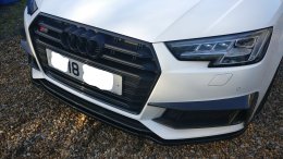 Audi S4 Front(noplate).jpg