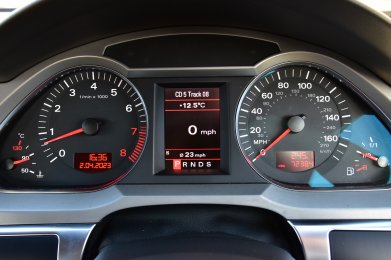 Audi-A6-10.jpg